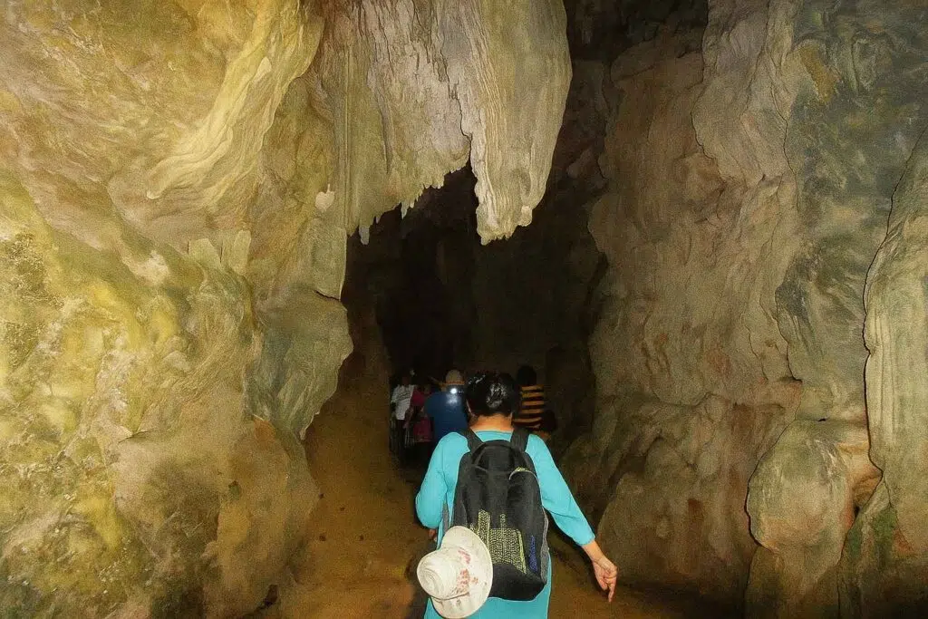 Baratang limestone Cave Trip